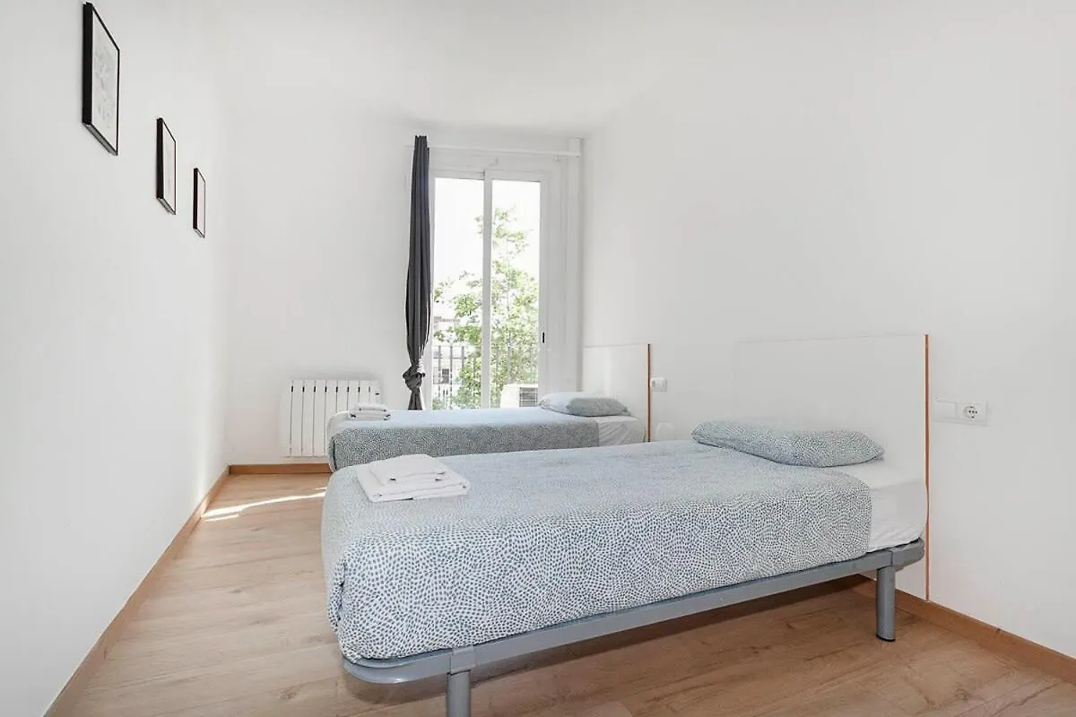 Comfortable 3Bd In Poblenou Next To The Beach Only For Families! 바르셀로나 아파트